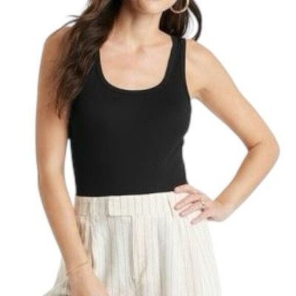 NEW Bundle of 2 Target Tanks Black/Yellow XLarge - Picture 2 of 10